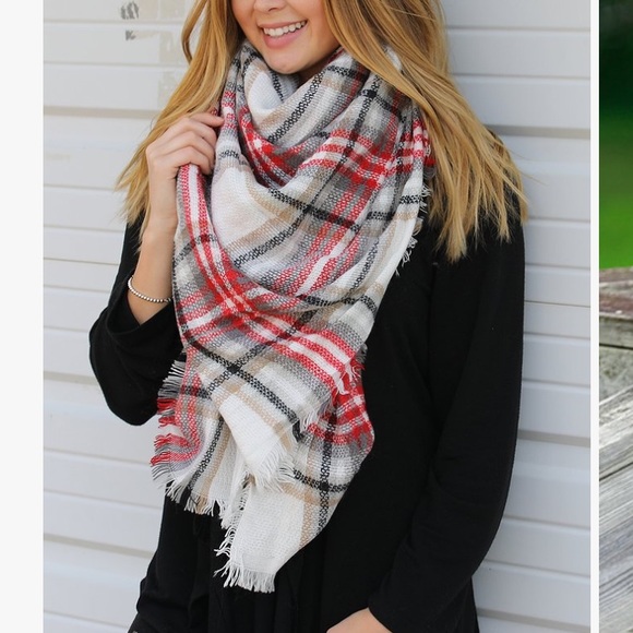 Red & White Plaid Blanket Scarf - Picture 2 of 3
